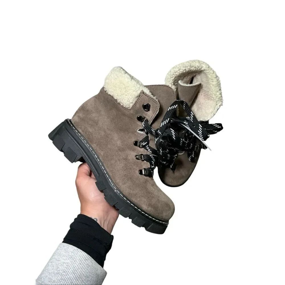 LA CANADIENNE | Adams Shearling Lined Suede Bootie